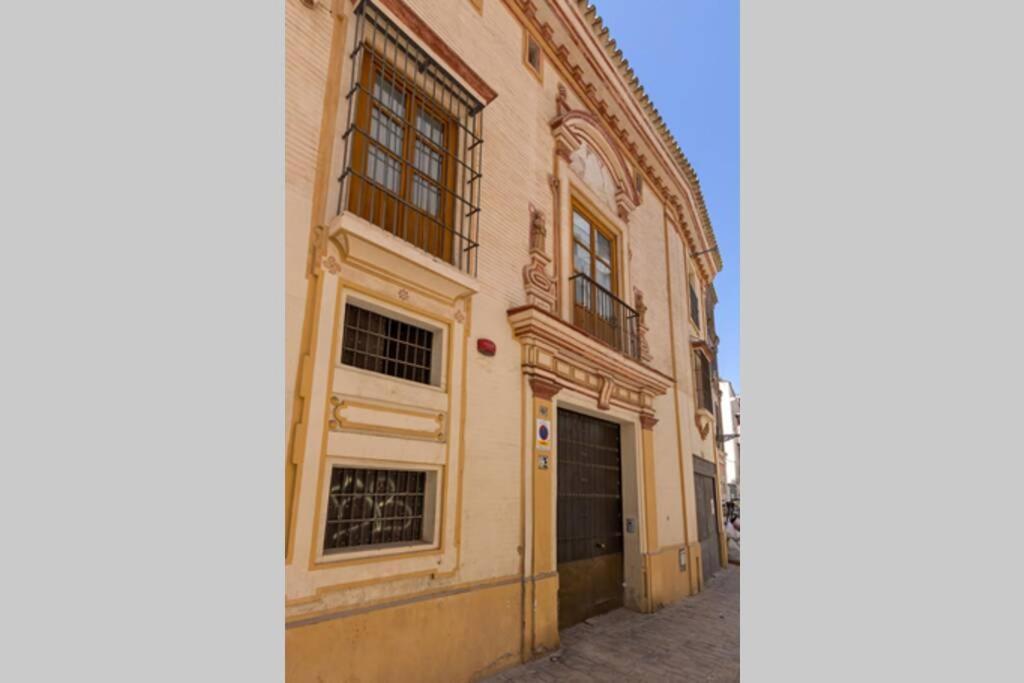 Goyeneta Palace By Valcambre Seville Exterior photo